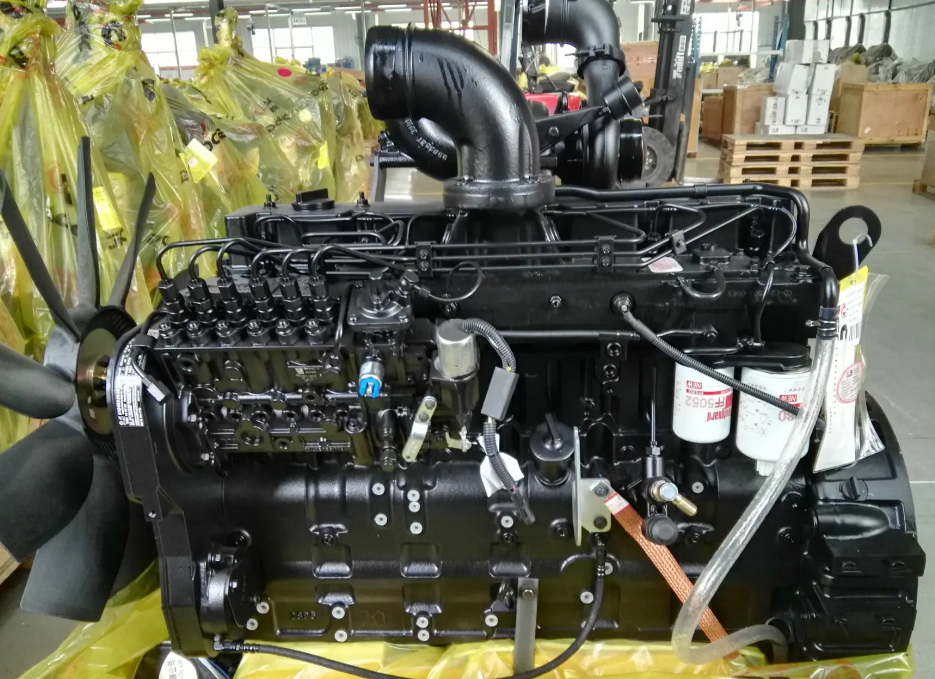 挖掘機發動機的作用及工作原理